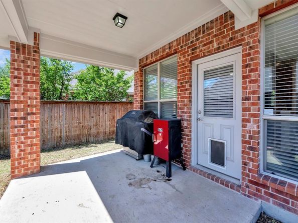 5940  Tuleys Creek Drive , Fort Worth Texas 76137