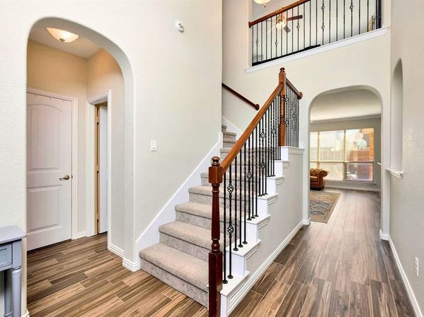 5940  Tuleys Creek Drive , Fort Worth Texas 76137