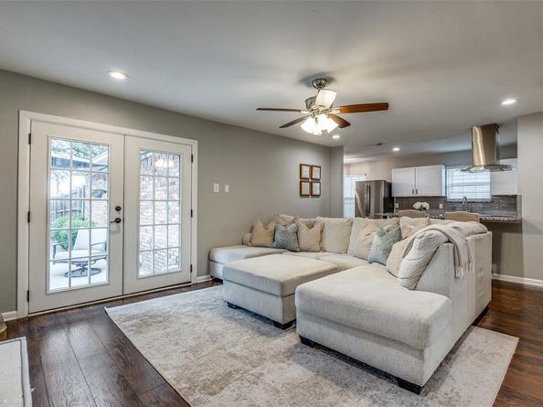 2920  Sharpview Lane , Dallas Texas 75228