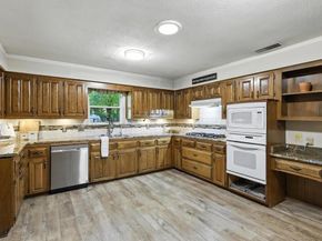 117  Nowlin Drive , Highland Village Texas 75077