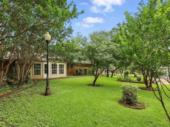 117  Nowlin Drive , Highland Village Texas 75077