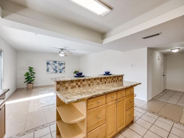 1822  Woodbury  , Carrollton Texas 75007