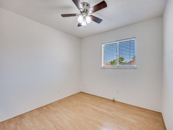 1822  Woodbury  , Carrollton Texas 75007