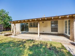 1822  Woodbury  , Carrollton Texas 75007