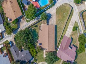 1822  Woodbury  , Carrollton Texas 75007