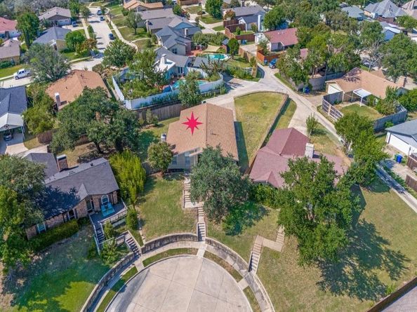1822  Woodbury  , Carrollton Texas 75007