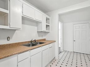 3917  Lisbon Street , Fort Worth Texas 76107