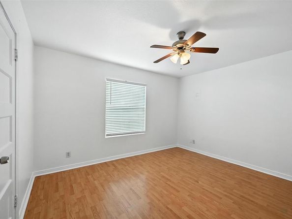 3917  Lisbon Street , Fort Worth Texas 76107