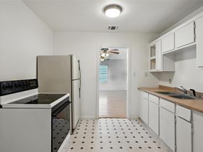 3917  Lisbon Street , Fort Worth Texas 76107