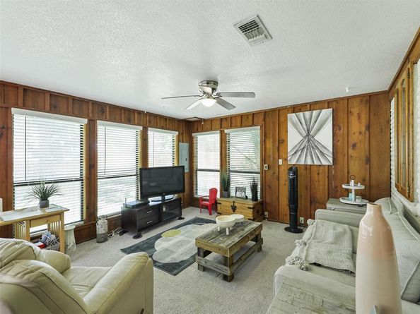 8532  Gibbs Drive , White Settlement Texas 76108