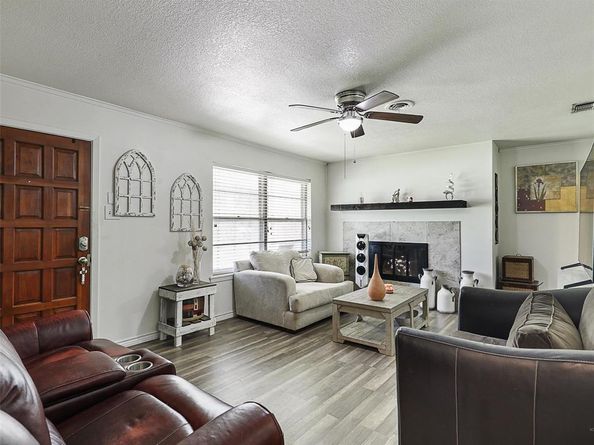 8532  Gibbs Drive , White Settlement Texas 76108