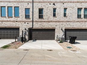 8071  Challenger Lane , Frisco Texas 75034