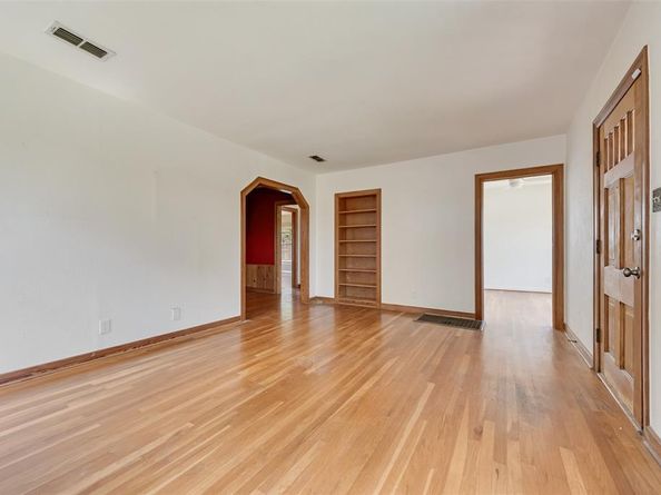 4616  Calmont Avenue , Fort Worth Texas 76107