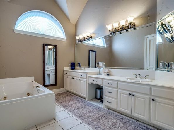 2812  Stafford Court , McKinney Texas 75072