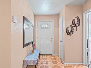 1425  Crockett Street , Garland Texas 75042