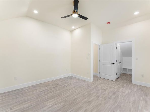 2601  Marburg Street , Dallas Texas 75215