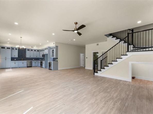 2601  Marburg Street , Dallas Texas 75215