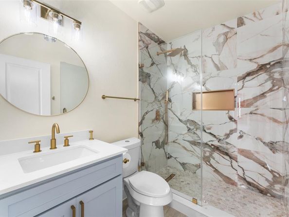 2601  Marburg Street , Dallas Texas 75215