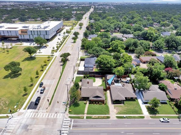 9662  Ferndale Road , Dallas Texas 75238