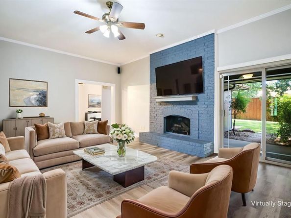 2622  Winterlake Drive , Carrollton Texas 75006