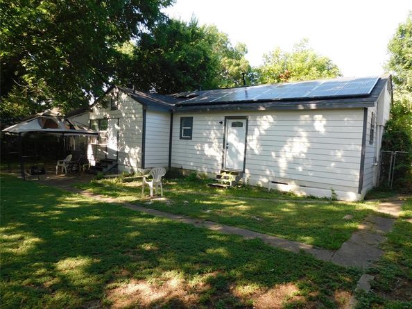 2616  Bowling Green Avenue , Dallas Texas 75216