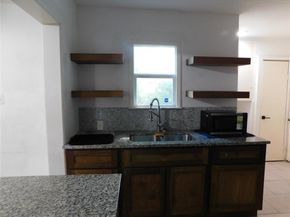 2616  Bowling Green Avenue , Dallas Texas 75216