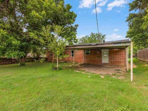 4504  Highland Lake Drive , Lake Worth Texas 76135