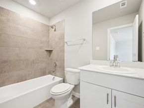 6636  Valley Lake Lane , Fort Worth Texas 76036