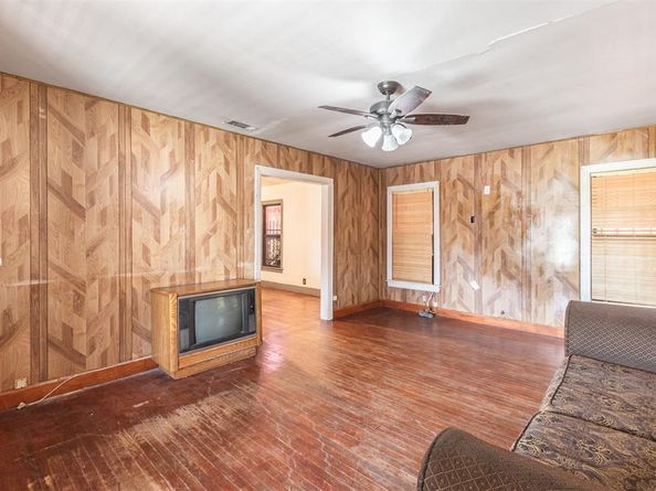 4603  Fairmount Street , Dallas Texas 75219