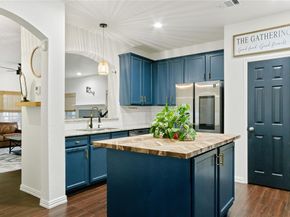 1608  Jasmine Trail , Aubrey Texas 76227