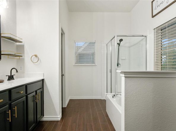 1608  Jasmine Trail , Aubrey Texas 76227