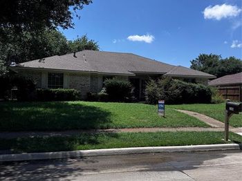 2308  Cliffside Drive 