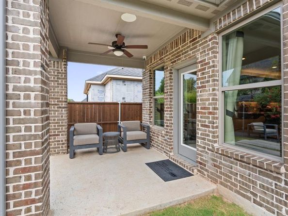 121 S Oak Drive , Oak Point Texas 75068