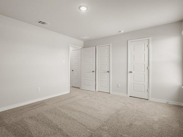 9221  Union Pacific Drive , Fort Worth Texas 76036