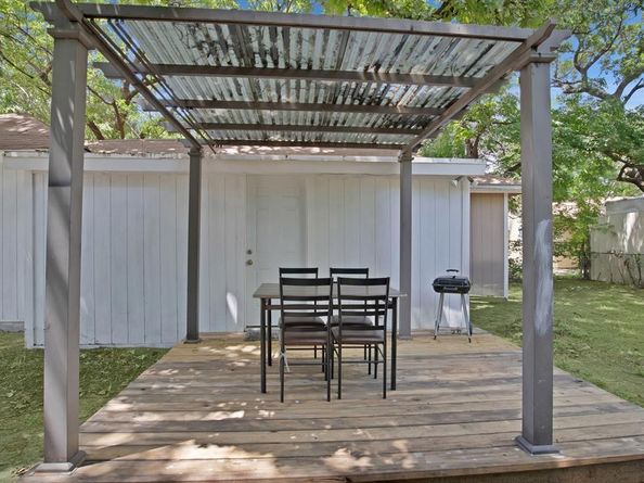 3014  Chicago Street , Dallas Texas 75212