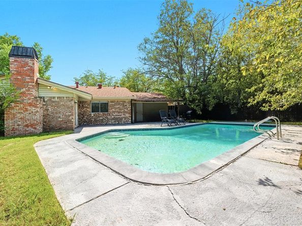 1016  Angela Court , Everman Texas 76140