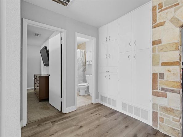 1016  Angela Court , Everman Texas 76140