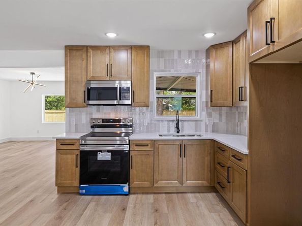 1920  English Street , Irving Texas 75061