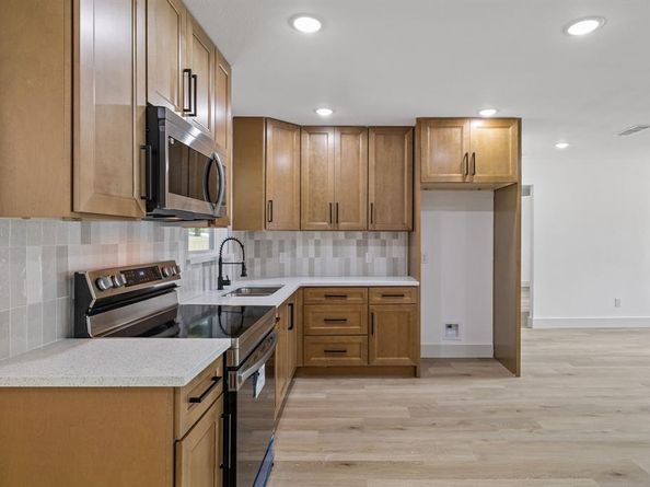 1920  English Street , Irving Texas 75061