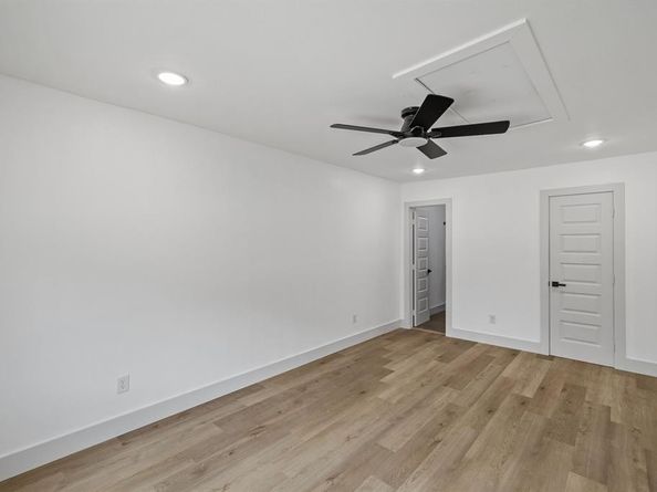 1920  English Street , Irving Texas 75061