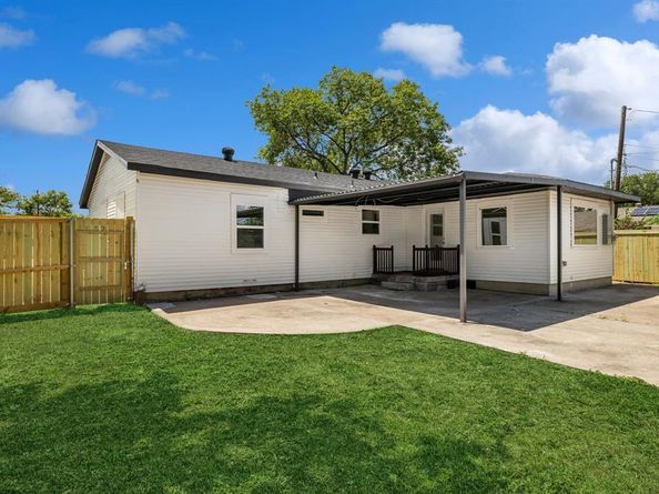 1920  English Street , Irving Texas 75061