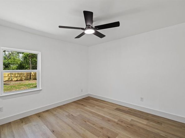 1920  English Street , Irving Texas 75061