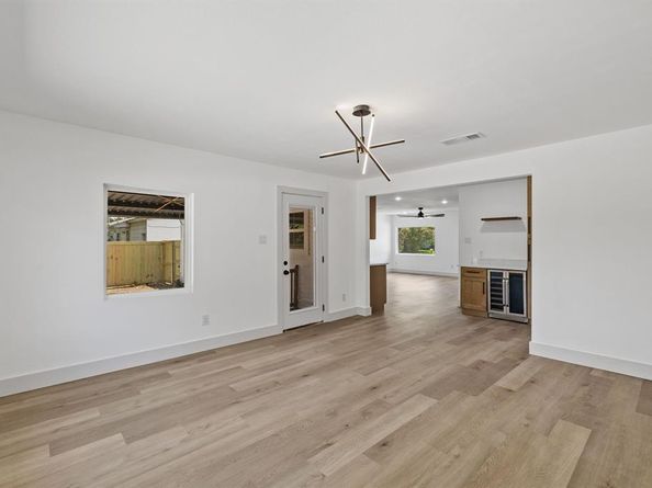 1920  English Street , Irving Texas 75061
