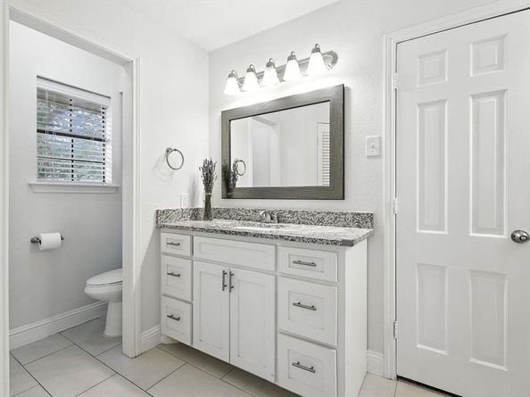 2405  Castle Street , Irving Texas 75038