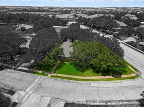 2405  Castle Street , Irving Texas 75038