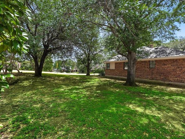 2405  Castle Street , Irving Texas 75038
