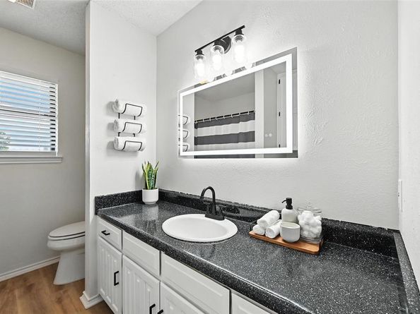 6905  Wilton Drive , Fort Worth Texas 76133