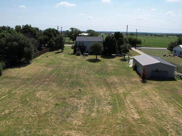 1766  Boss Range Road , Justin Texas 76247