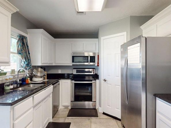 1766  Boss Range Road , Justin Texas 76247