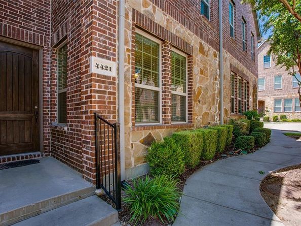 4421  Riverview Drive , Carrollton Texas 75010